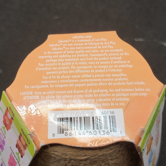 Sakuties Grow A Smile Series 2 Mystery - CHARLOTTE Pink Pig 3" Mini Plush - Picture 10 of 11